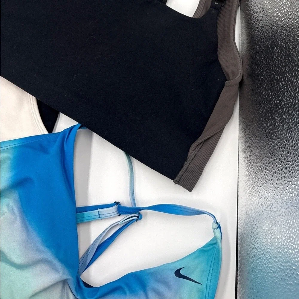 Nike Dri-FIT Sports Bra Bundle Lot of 4 Black White Blue Ombre Size Large